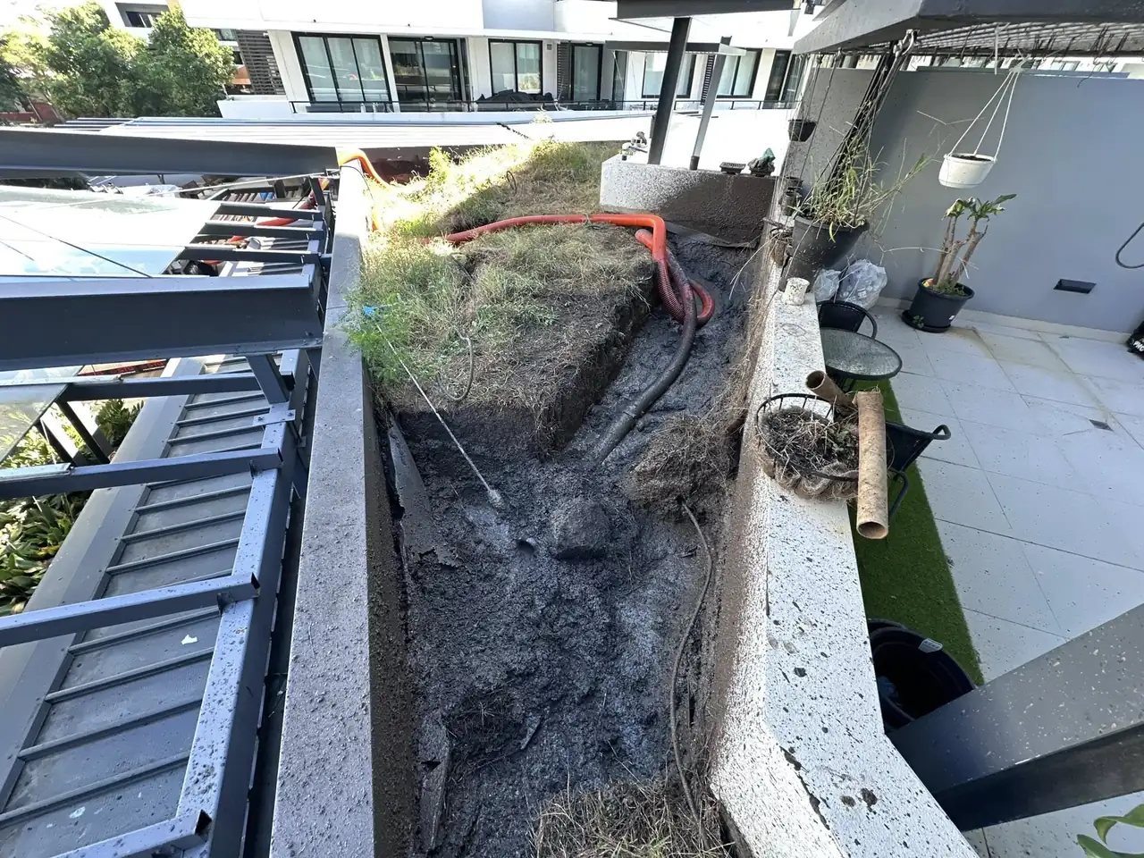 Vac to the Future - Mud Clean Up in Action